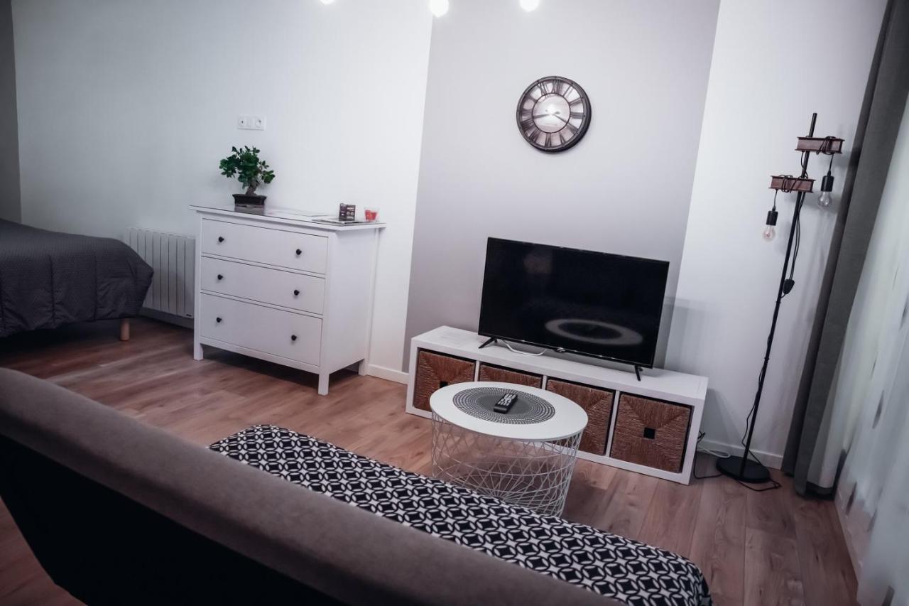 Cosy Et Moderne En Centre Ville, Fibre Haut Debit Ernee ภายนอก รูปภาพ