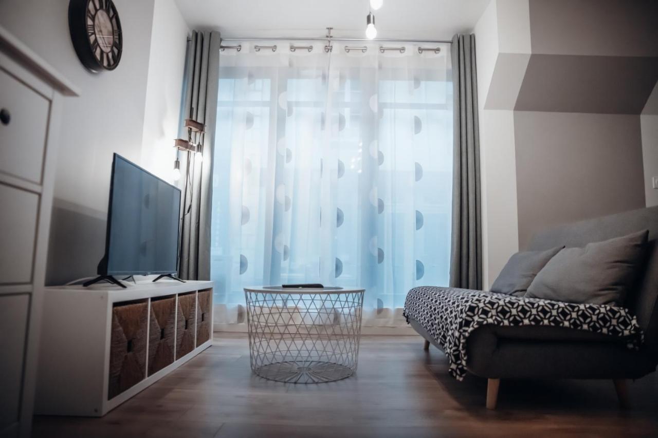 Cosy Et Moderne En Centre Ville, Fibre Haut Debit Ernee ภายนอก รูปภาพ