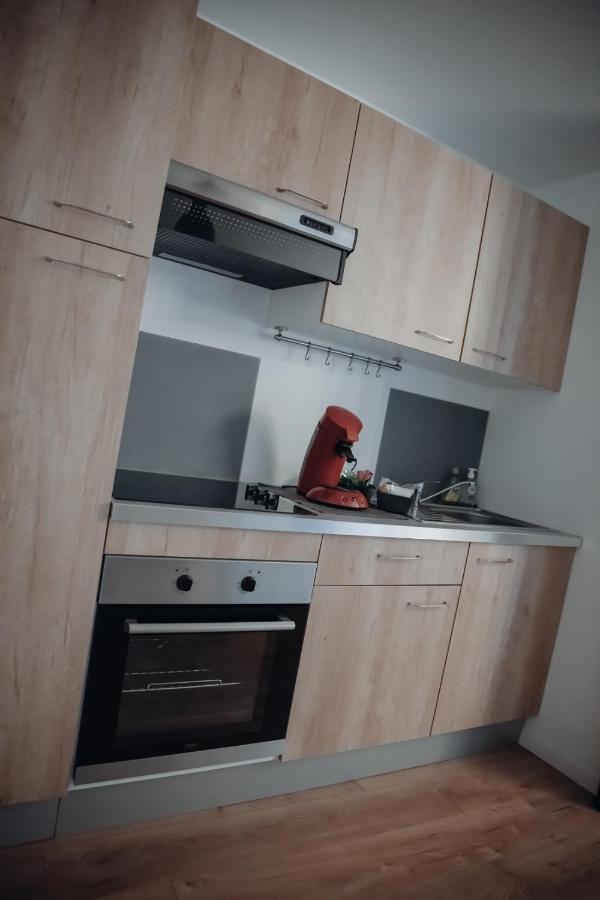 Cosy Et Moderne En Centre Ville, Fibre Haut Debit Ernee ภายนอก รูปภาพ